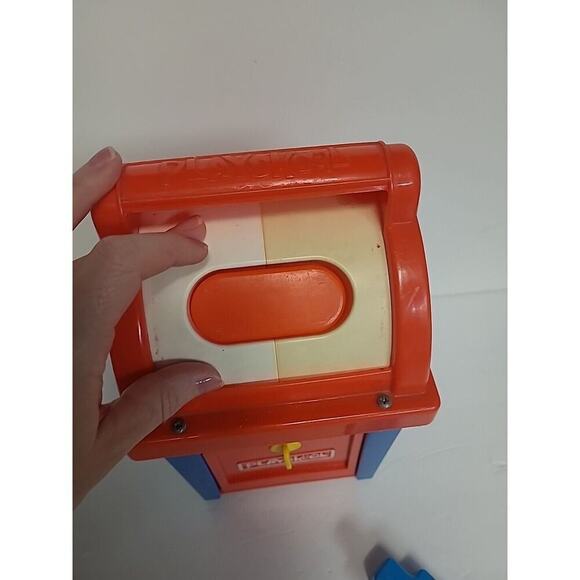Vintage Playskool Mailbox Postal Station Shape Sorter Toy 4 Shapes - 1 Missing - Picture 6 of 15